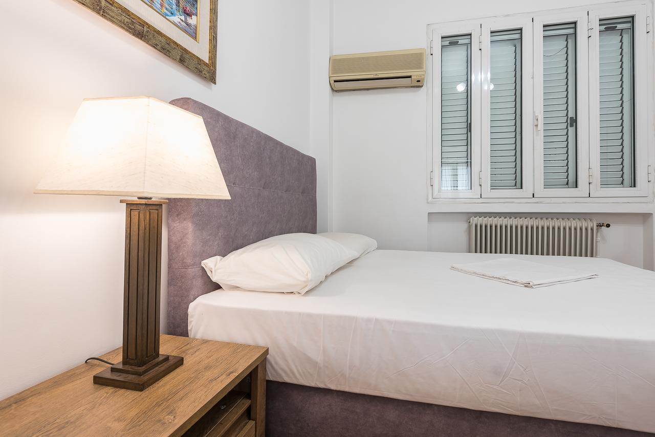 Victoria Grand Palace Apartments Athens Exterior photo